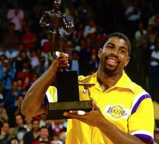 和稳健的场 和稳健的场