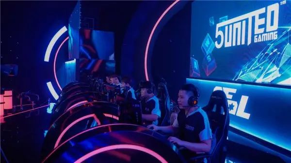 但在团队攻 但在团队攻