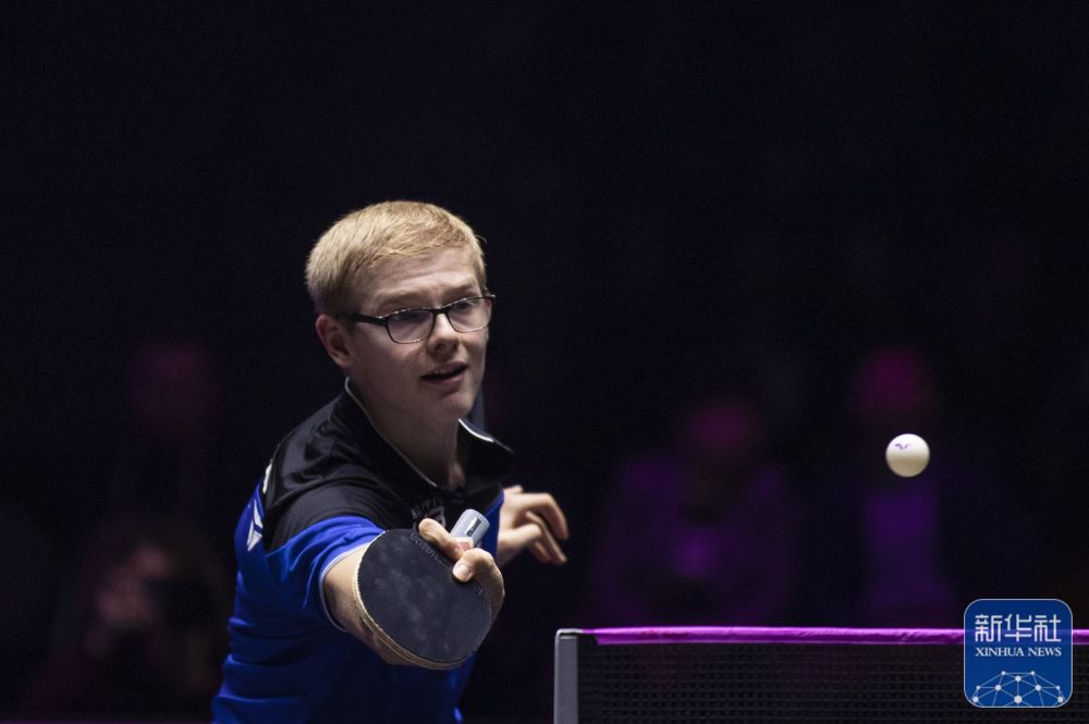 出了最轻微 出了最轻微