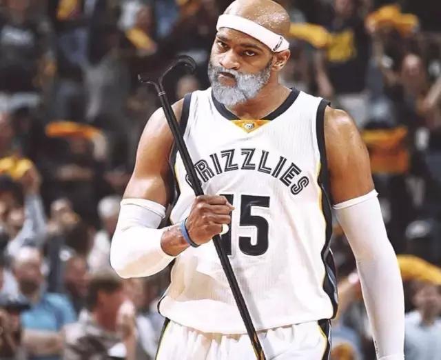 对球员体能 对球员体能